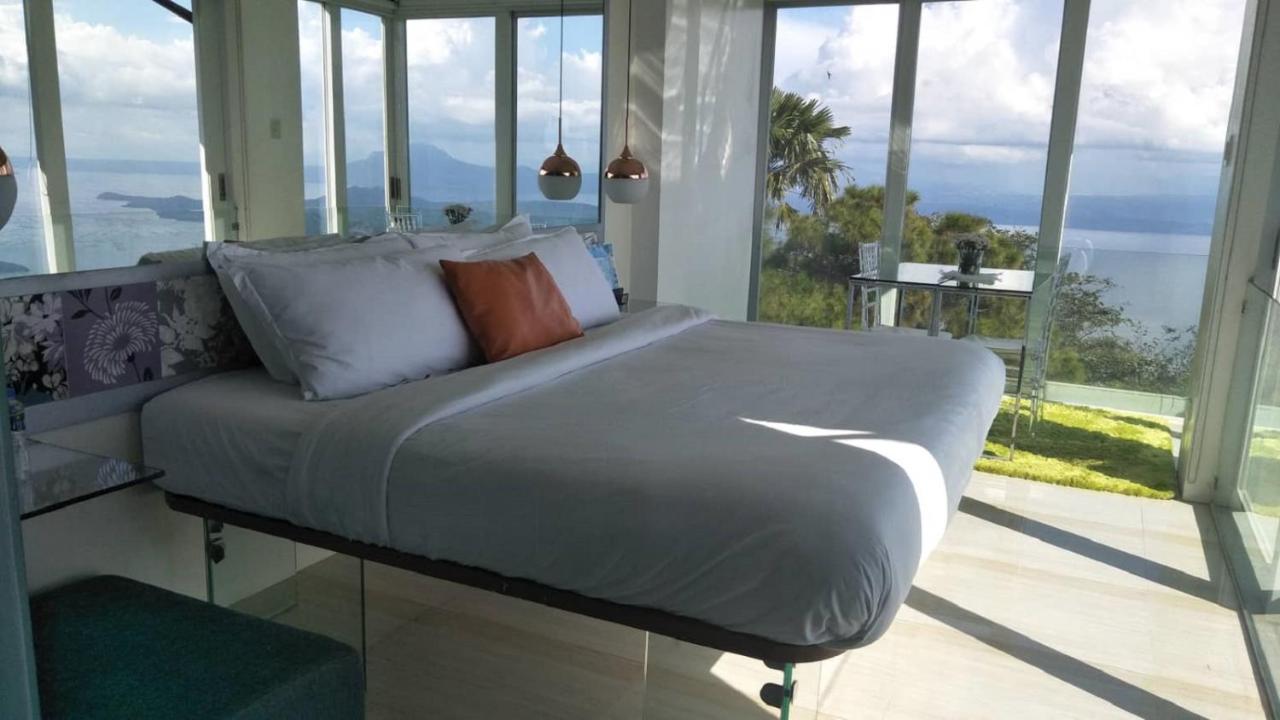 Bed and Breakfast The Carmelence View Tagaytay City Exterior foto